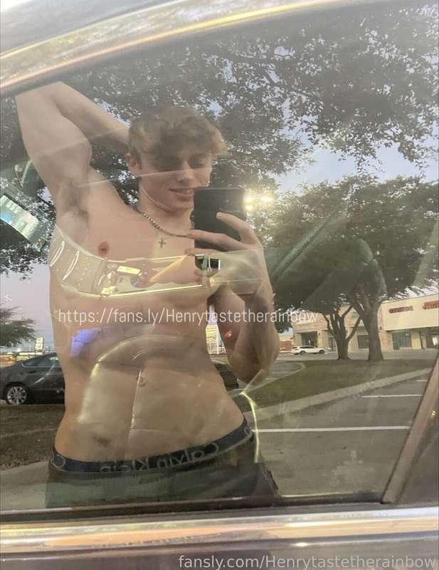 henrytastetherainbow image #1