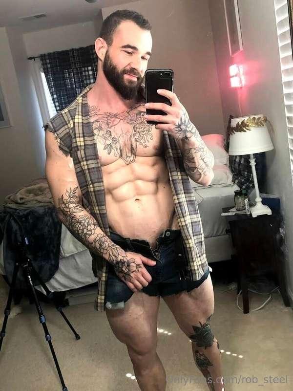 Whoever said those shorts were too small for me…  … fine. Yo..