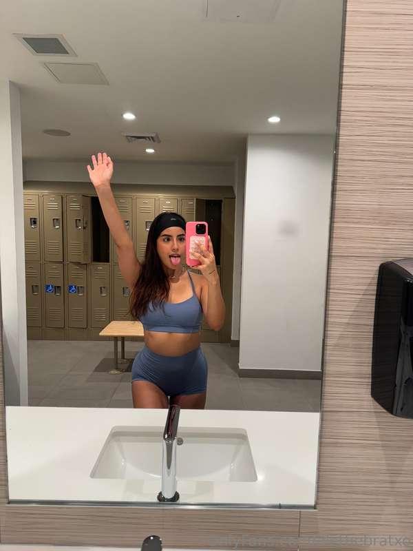 Mirror, fit, and a little bit of sass ✨