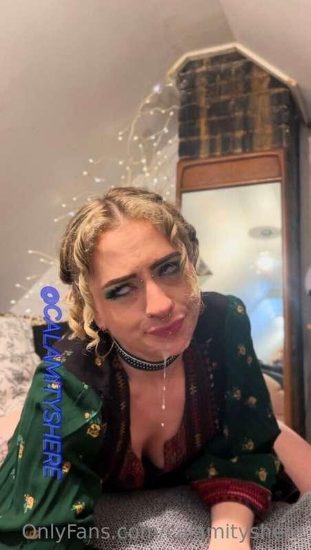 the spit hanging off my face is the prettiest ornament at th..