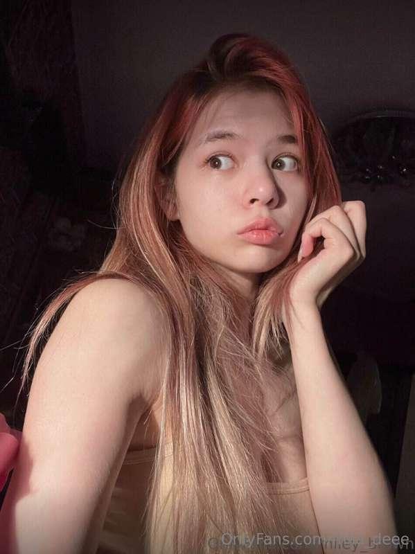 ## 🔥𝐅𝐑𝐄𝐄 𝐏𝐀𝐆𝐄 🔥@miley_brown😈
Her @miley_brown mouth and puss..