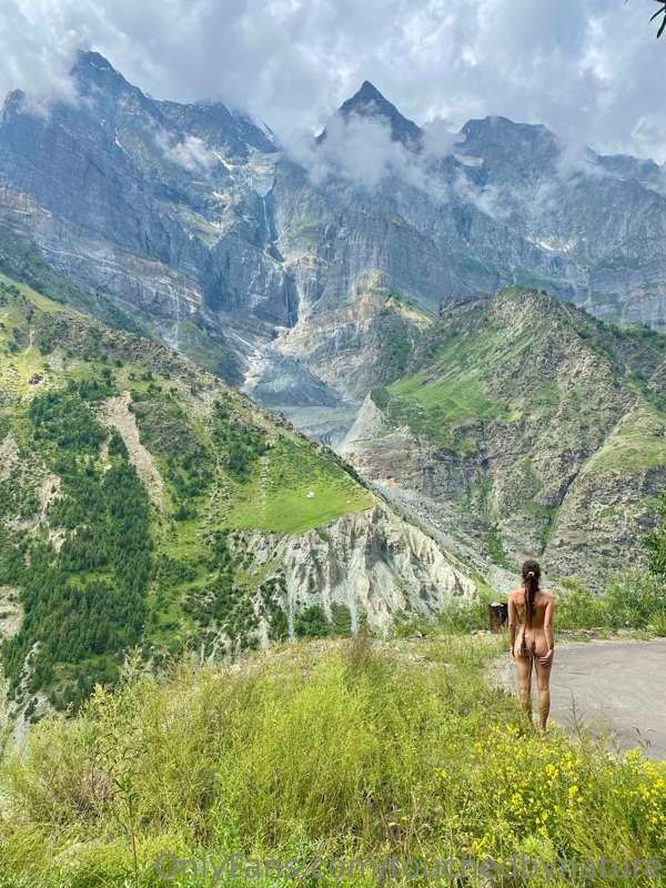 When nature makes you feel so small 🫶🏼