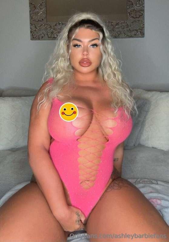 It's never too late to post a tit pic, am i right?