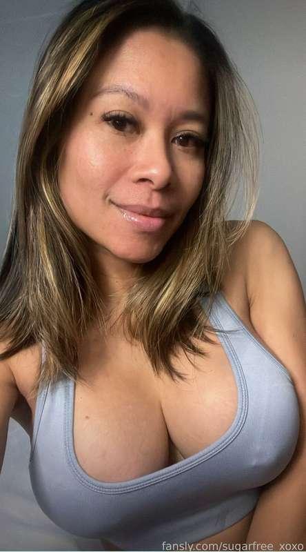 My new gym gear ;) 

#fyp #gym #fitness #milf #mature #asian #over40 #tits #bigtits #sexy