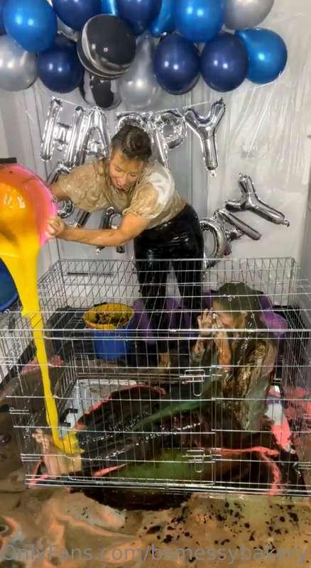 bsmessybakery image #37