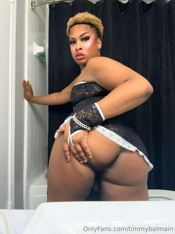 You want me to clear your pole, daddy? 🙈✋🍆🫦