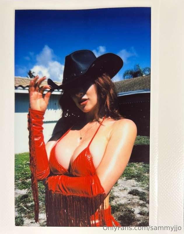 Cowgirl vibes 🎠