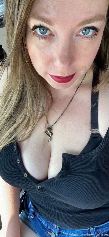 This is how I went to get new tires on my mom mobile. I love..