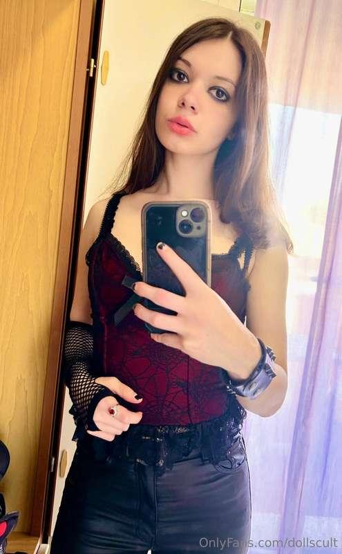 ready for the next live?? 😏💋 I'll do it this evening! 🔥