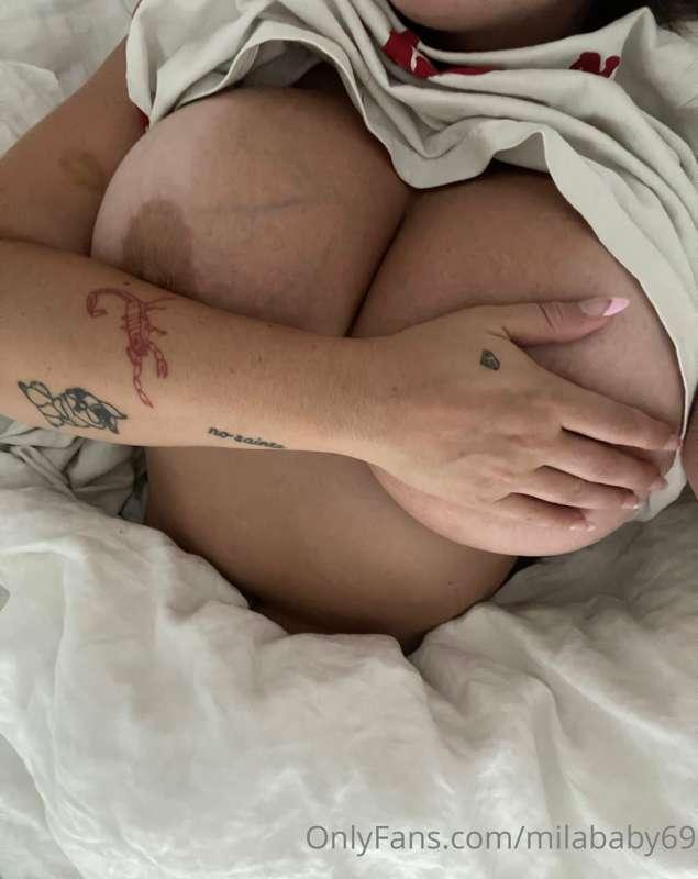 Goodmorning daddy 😎 so horny today so who knows what I’ll ge..