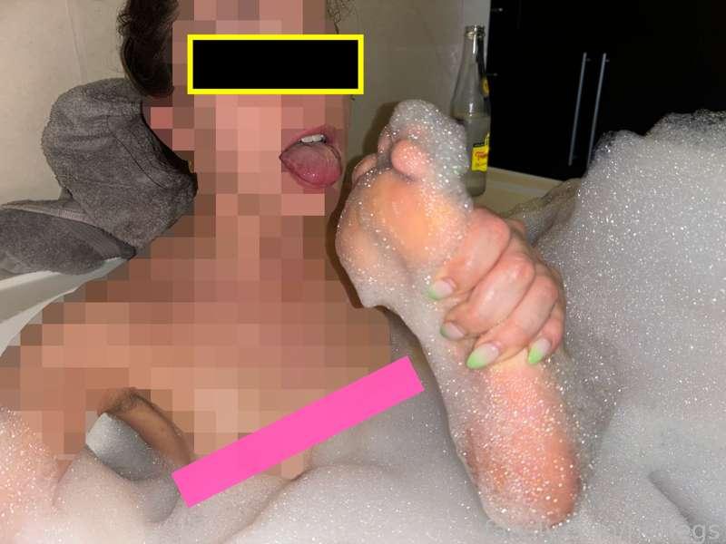 herlegs image #2