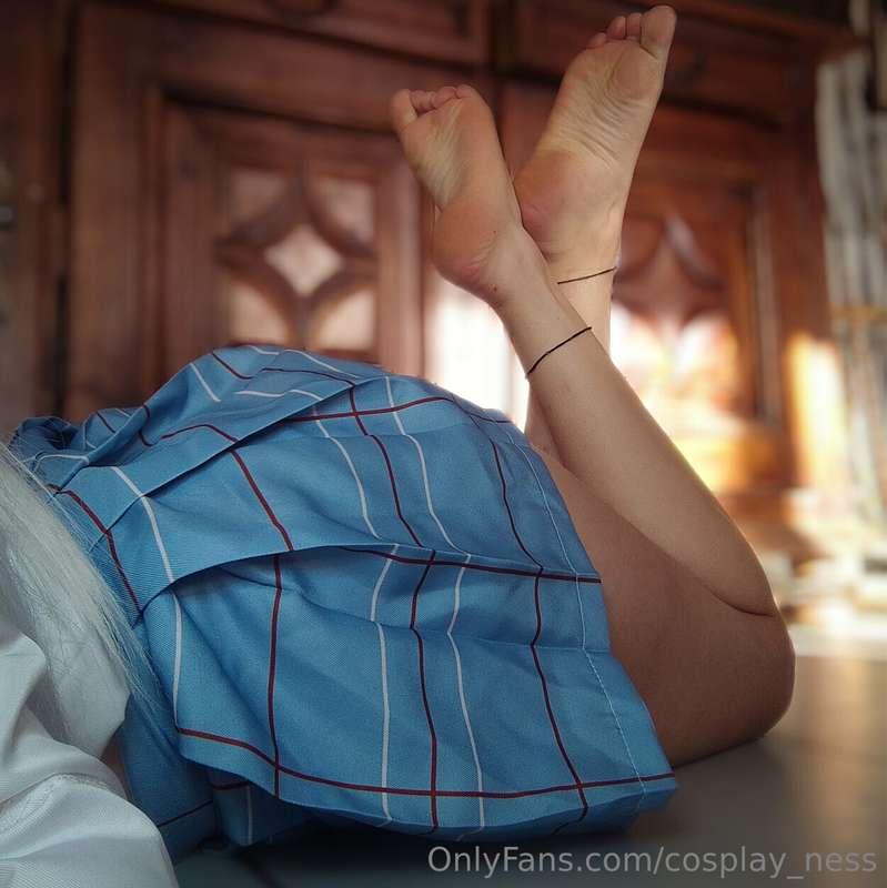 my tiny little feet just for u <3
//
mes petits pieds rien q..