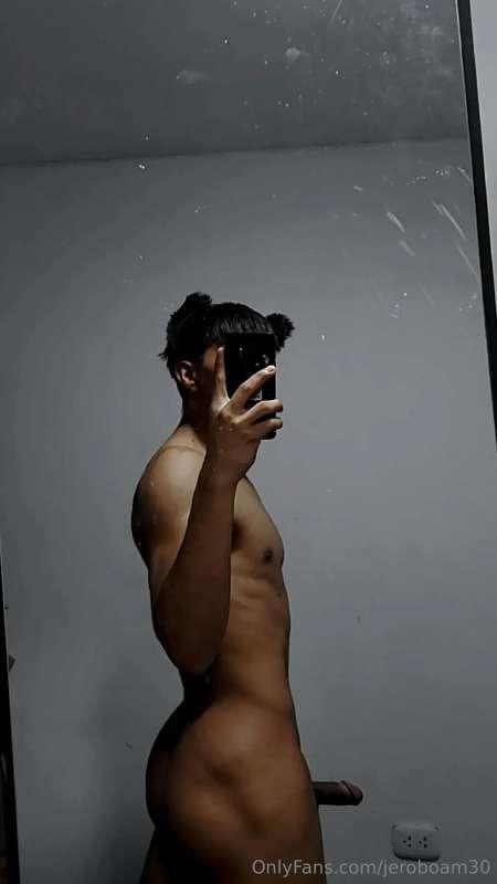Puedo ser tu juguetito ?🔥🤤🤤🤤