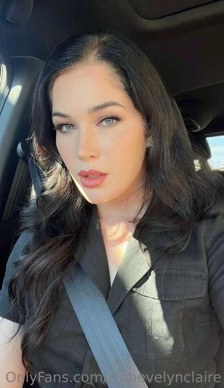 Comment below if you'll be at my live tomorrow at 6pm PST!
