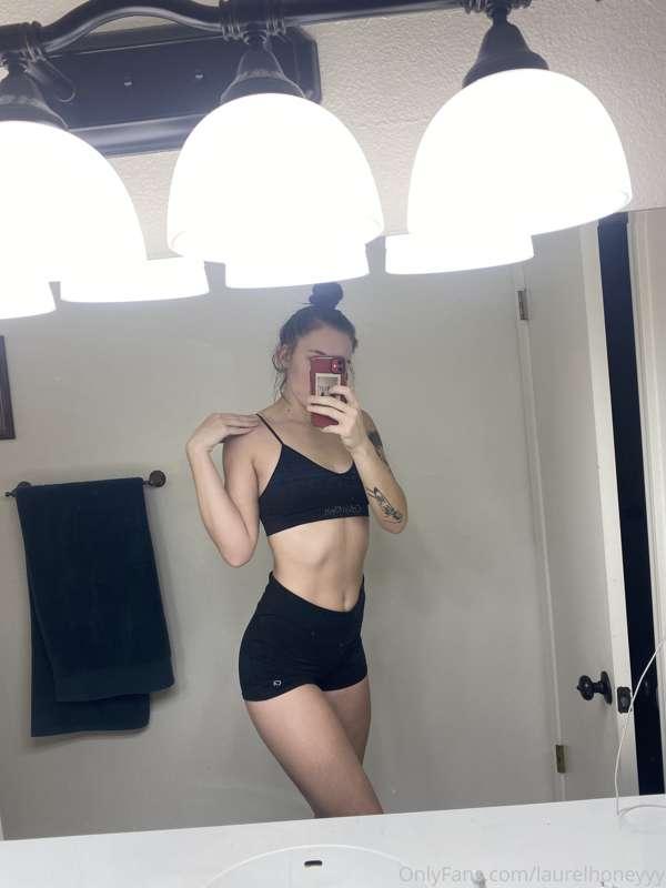 good afternoon ✨ just got back from the gym and I have no pl..