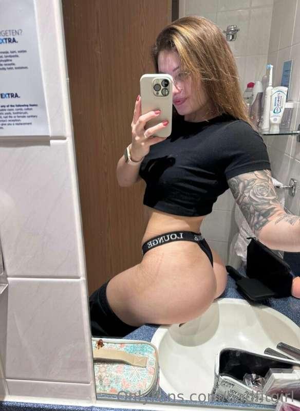 Hey … Join my Premium Account with an 50% Discount atm 😍 ONL..