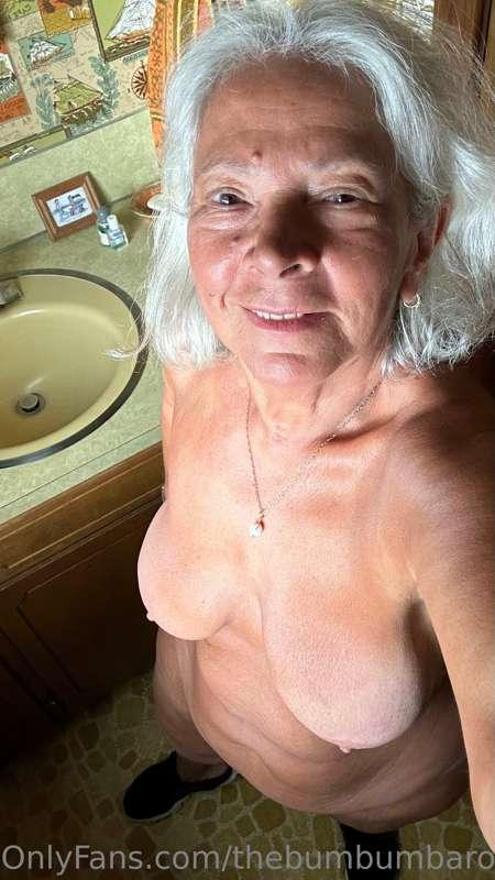 thebumbumbaroness image #9