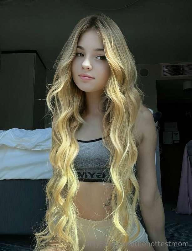 🔥 STOP SCROLLING 🔥@milared_free 

😇 VIP @red_mila @red_mila ..