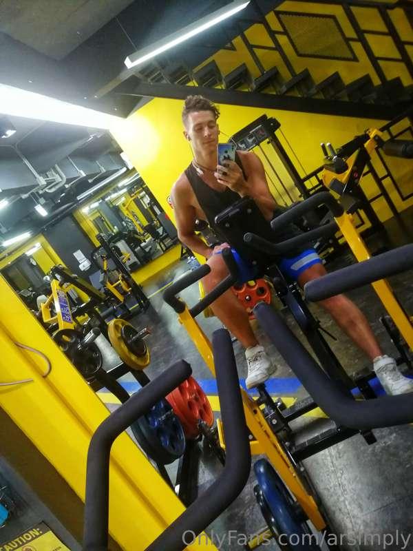 Work in progress...
(Someday I will take a smartphone with a..