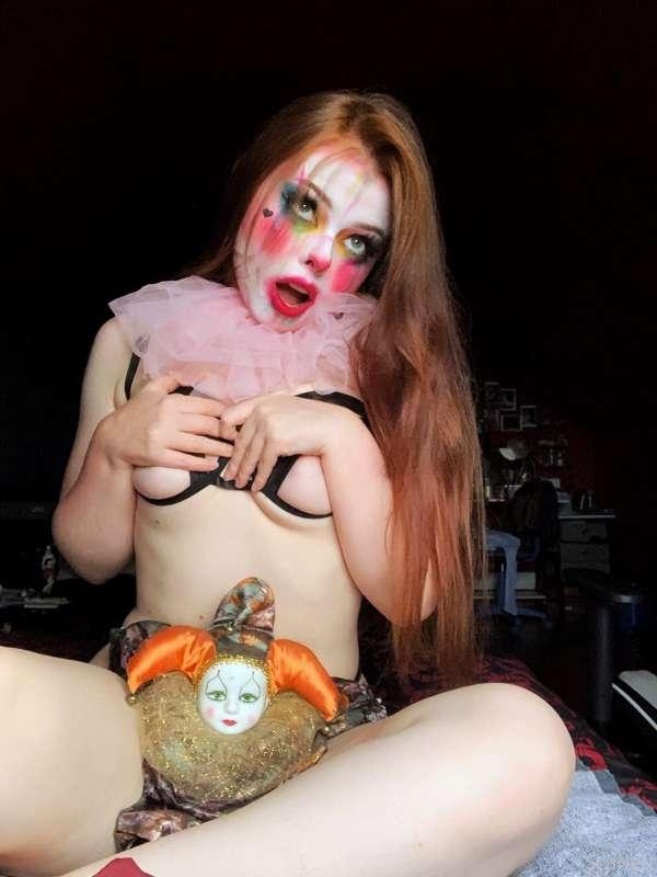 scarlettclown image #9