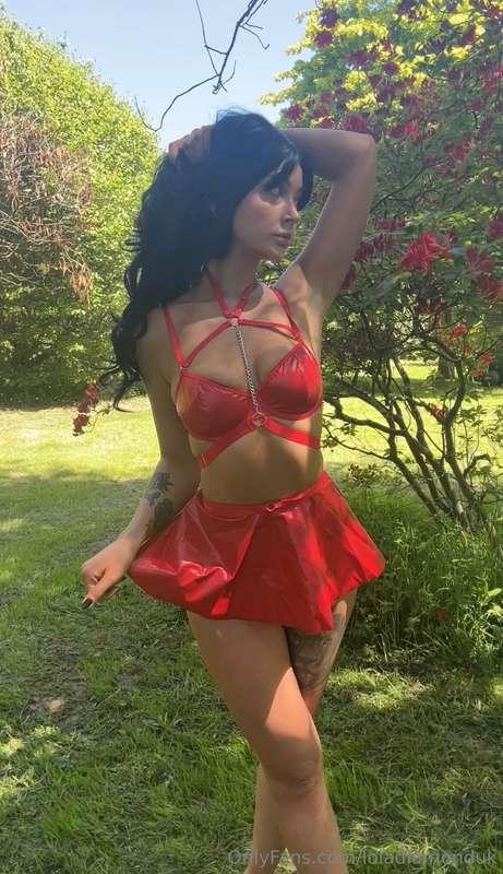 Say hello to…. Amber ❤️‍🔥 Dominant, loves saying instruction..