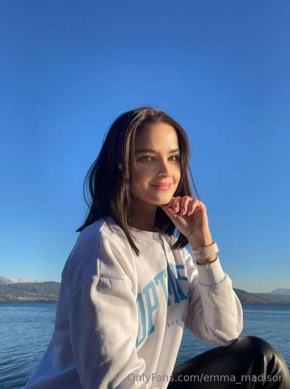 The depraved babe @linda_pureee ❤️ ran away from and is read..