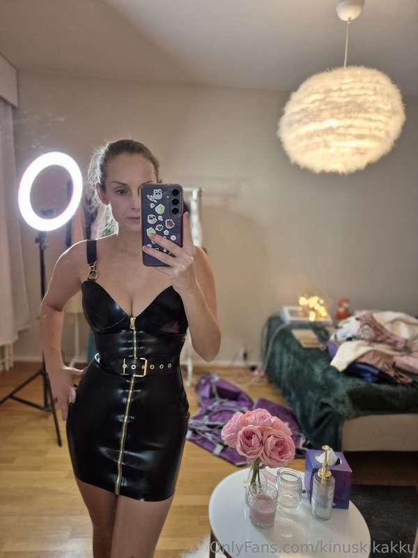 Ready to undress and unleash some fun? Let’s get a little di..