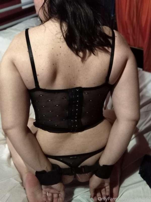 tied me up and ate my pussy and ass