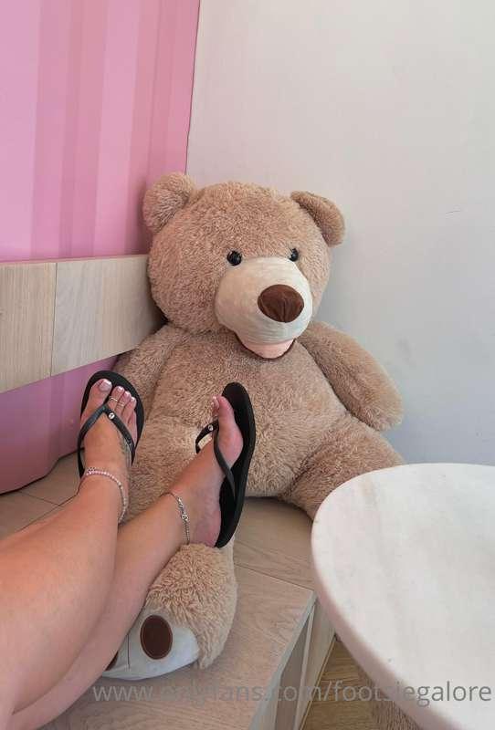 Went to the cutest café, had a coffee with a big hunky teddy..