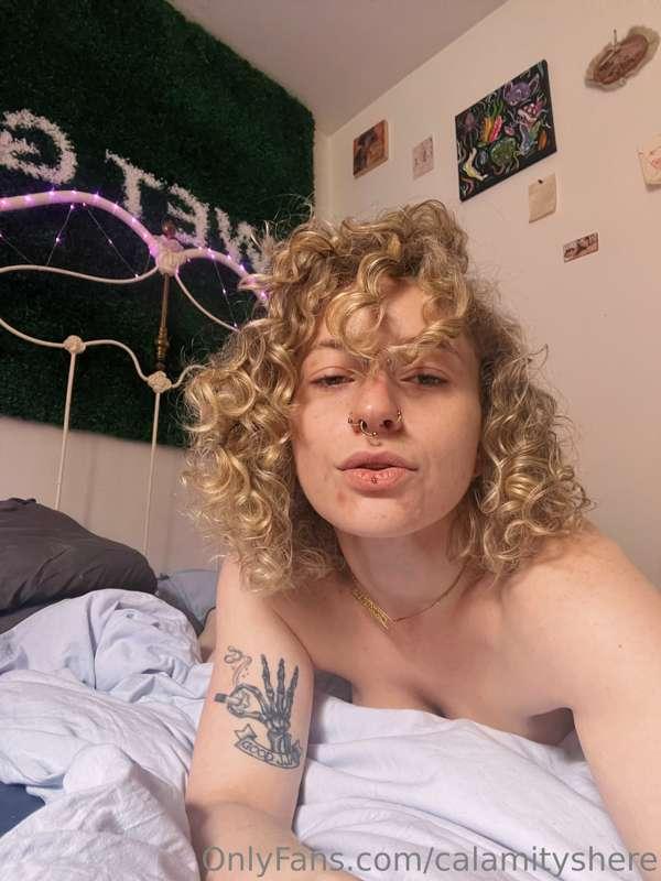 POV you're my handsome boyfriend's morning wood and i'm draw..
