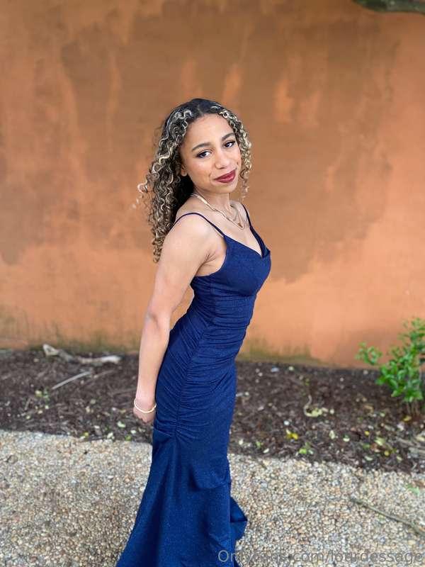 Would you take me out on a date 🫠