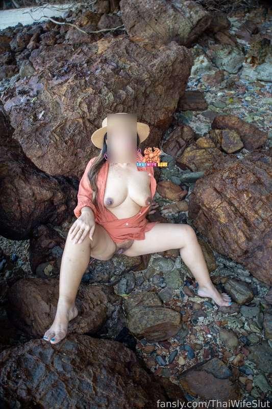 thaiwifeslut image #9