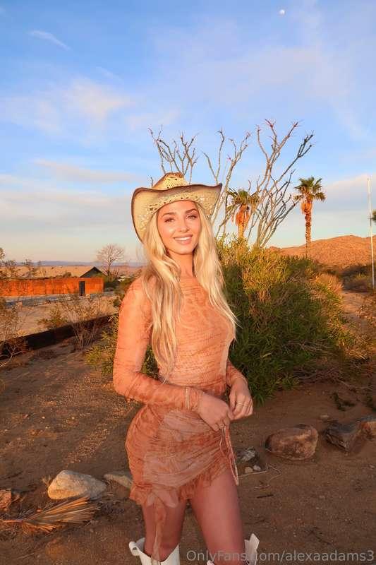 can I give you a ride?🤠