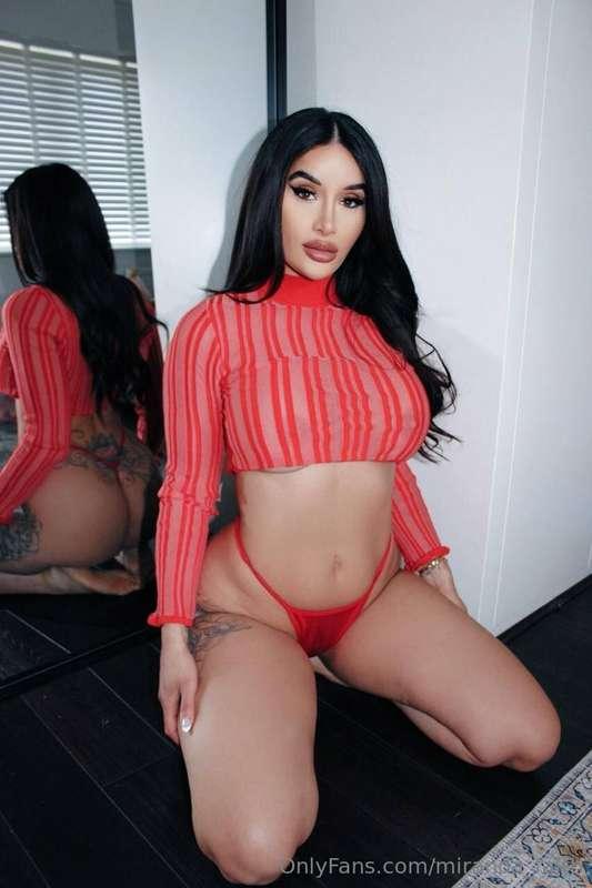 💦 @preeti_young wants your load 💦#advertisement