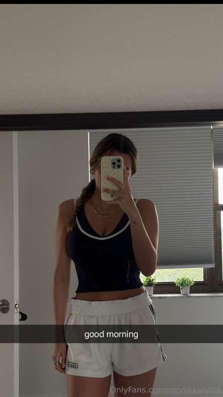 😋😋
