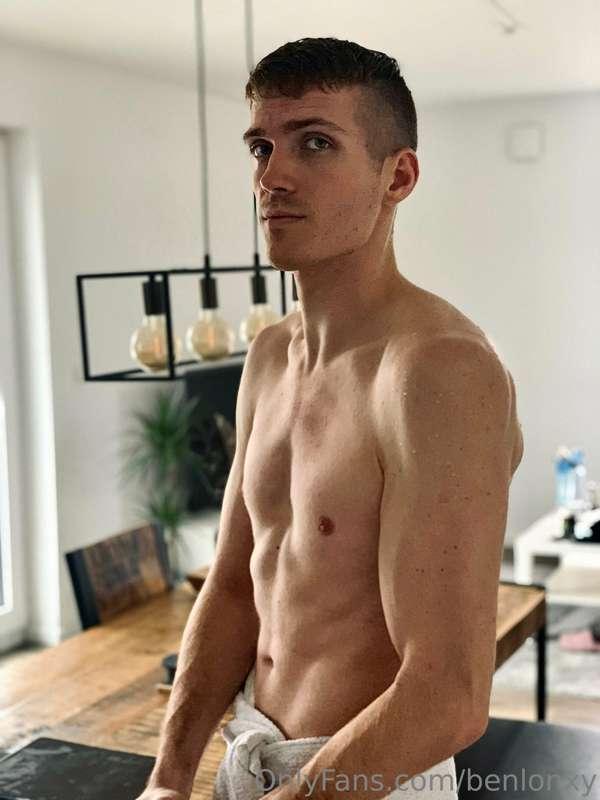 Post workout shower got me wet 💦