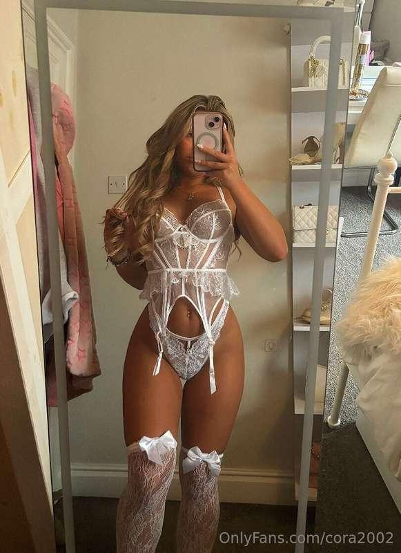 Dressing like an angel 🙈