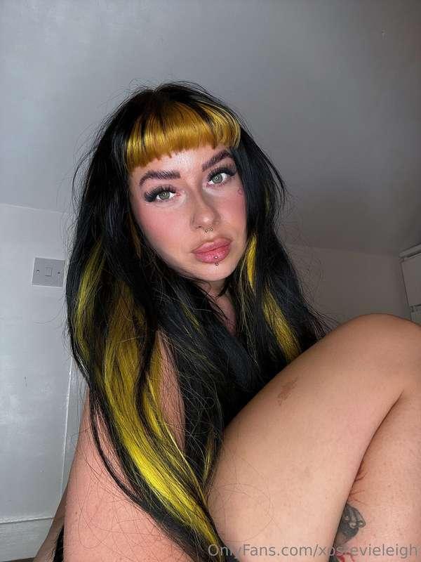 xostevieleigh image #3