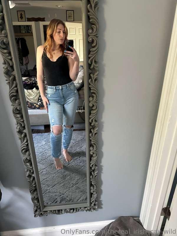 Heading out for some fun.. could I catch your eye?