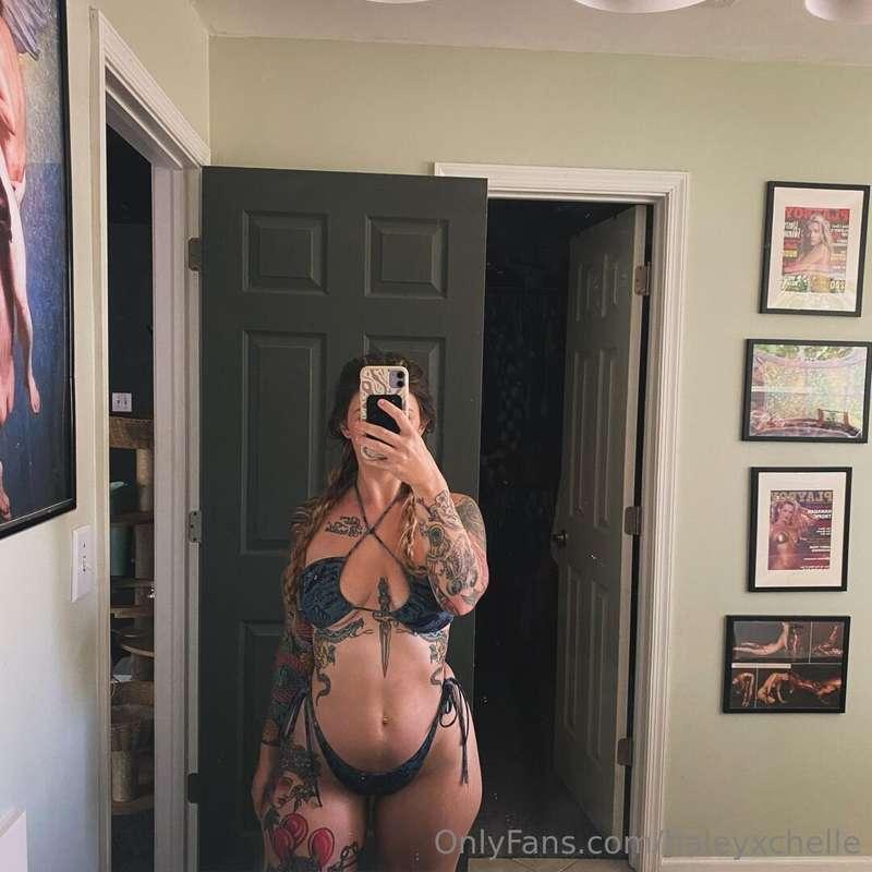 do you like me bare?? check your DMs then ;) 