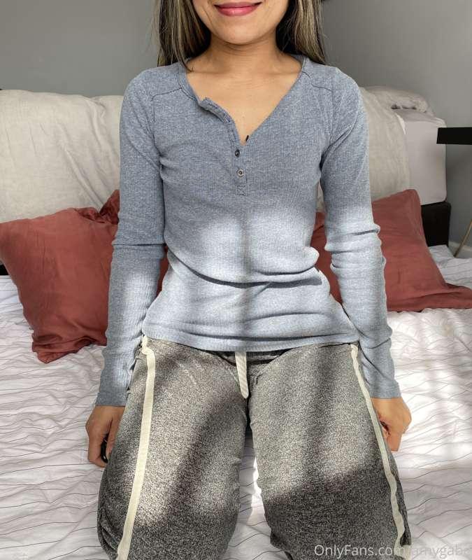 I love my cozy clothes. Theyre a bit sexy too right?

Rememb..