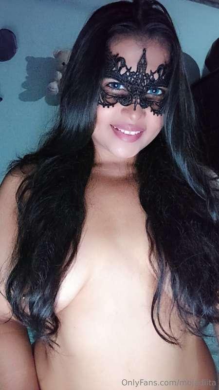 Hello love, what do you want from me 😈