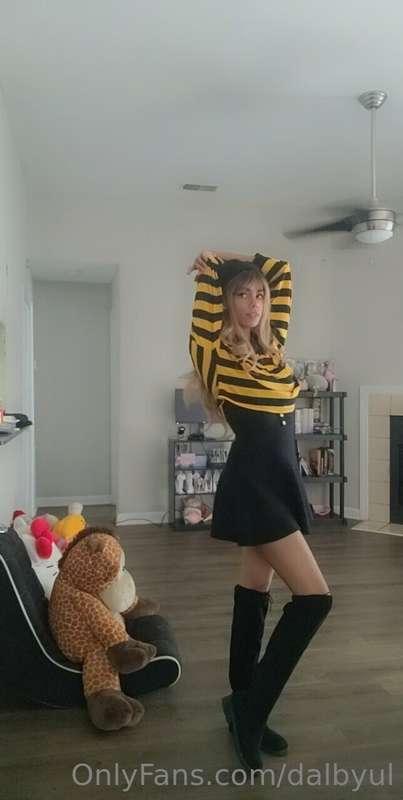 A little outfit spam bc im cute as hell and you should tip m..