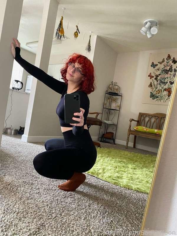 i finally got my mirror. i’m so stoked. 