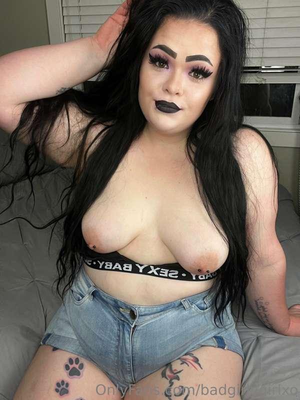 Happy Titty Tuesday!