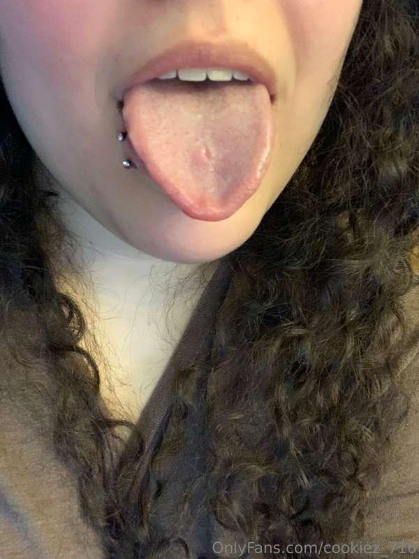 Are you cumming on my tongue or somewhere else? 