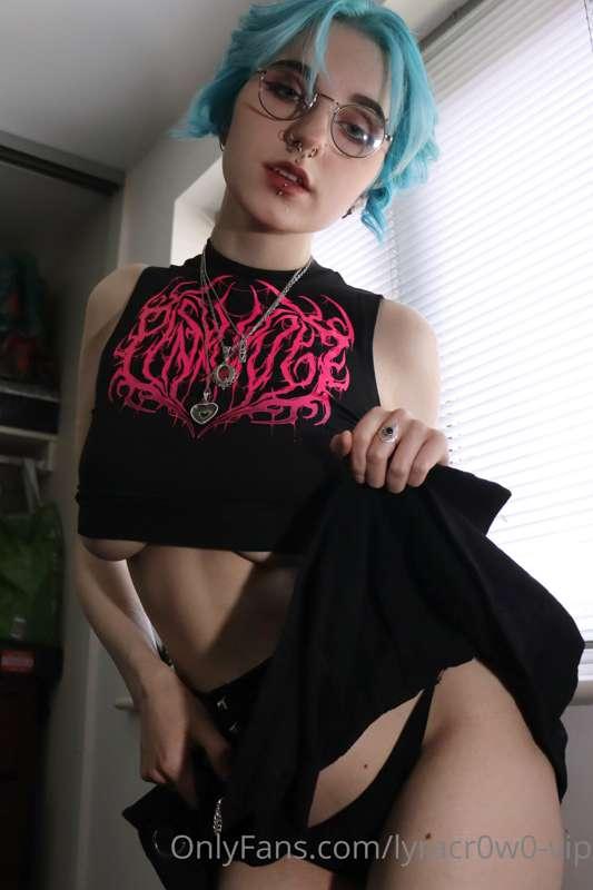 did you notice i got a new top! 🤭💞