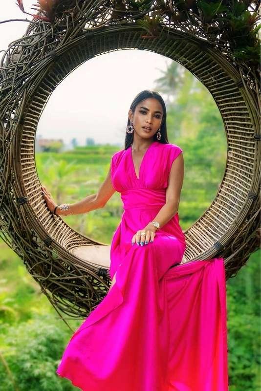 I am Thai Ladyboy Valentina, From Bangkok, Thailand😘 I want ..