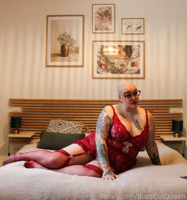 buzzcutqueen image #5
