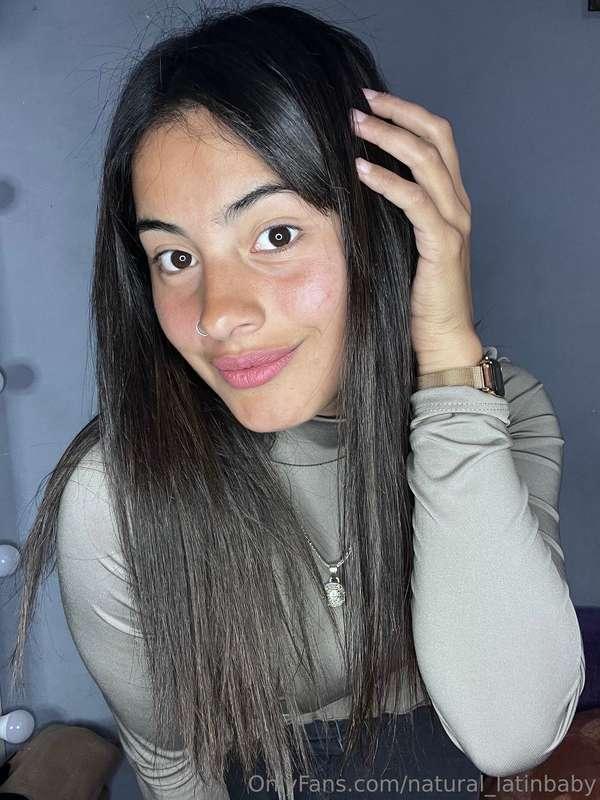 My friends are naughty and want to go out😏❤️ what photo do y..